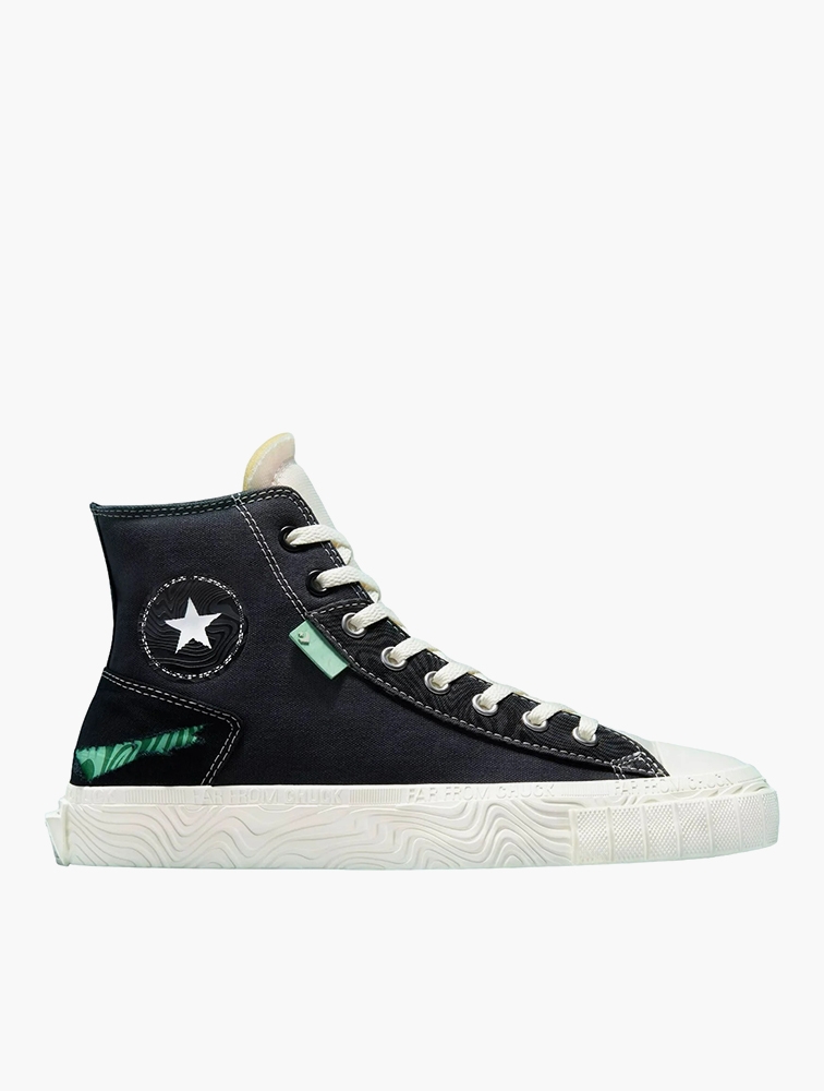 Dark grey top chuck taylors